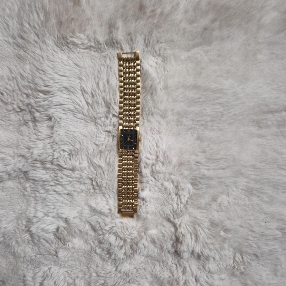 John Weitz Watch Gold Tone Vintage Retro Business Office Streetwear ✨️💫
